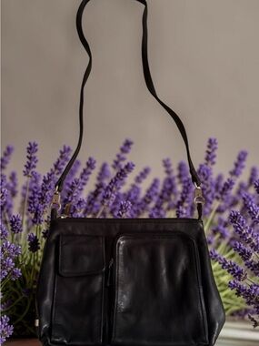 Perlina Black Leather Crossbody Bag with Front Pockets